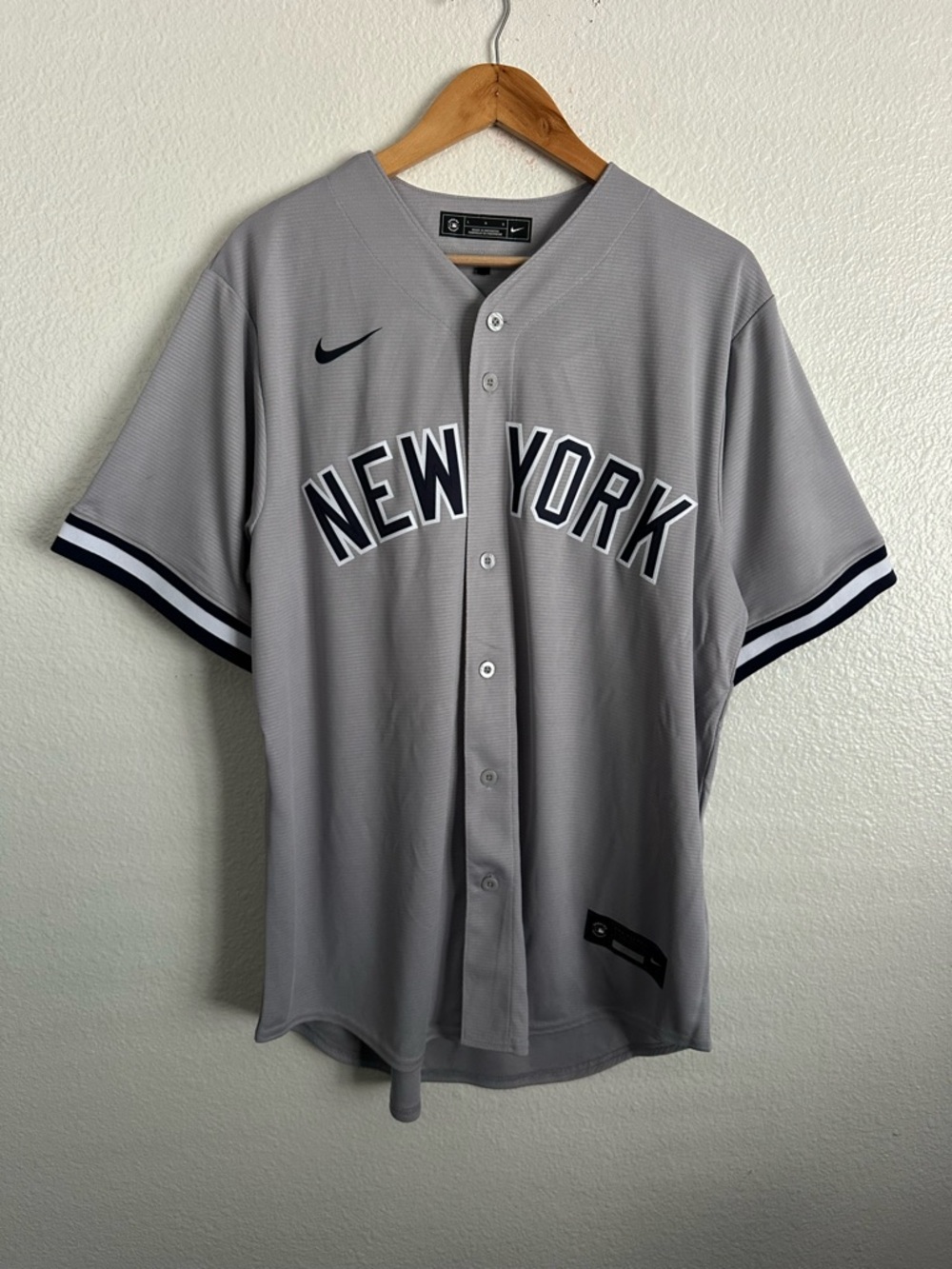 Nike New York Yankees MLB Baseball Jersey Aaron Judge Derek Jeter Men’s Sizes